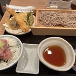そば酒房 笹陣 - 料理写真: