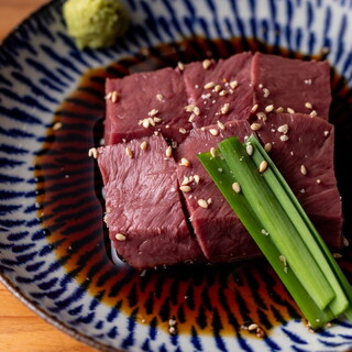 乾杯のお供に！当店自慢の肉前菜