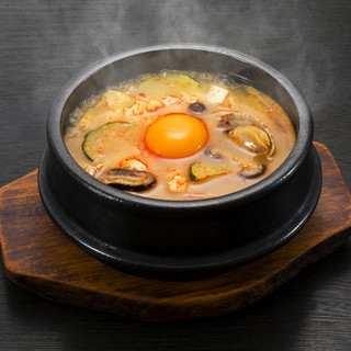ホルモン韓国料理 きるとん_1