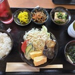 おもてなし食堂 - 