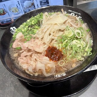 伝説の肉そば屋_0