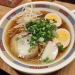 じゅんちゃん - 醤油ラーメン