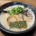 石田一龍 - 料理写真:濃厚ラーメン 税込950円（R8.1時点）