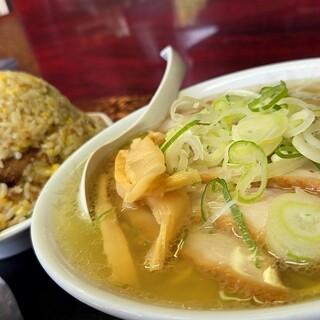 こく一番 ラーメン みどりや_1