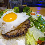 BELLOWS BURGER - ロコモコ1180円