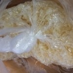 讃岐饂飩 恩家 - 天かす