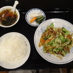 金華 - ホイコーロー定食