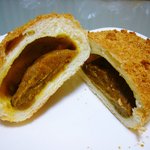 パン・ド・カズ - 焼カレーパン
