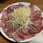 三宝苑 - 特上タン塩（3000円）