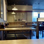 さぬき麺市場 郷東店 - 店内の雰囲気