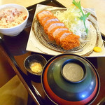 こだわりとんかつ一丁 - 棒ひれかつ定食