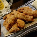 酔い処 誠 - やわらかミックスホルモン唐揚げ
周りはサクサク中心はモッチリと絶妙な揚げ加減！
これ以上でもこれ以下でもないベストコンディションでとっても美味しかったです♪
ハイボールが進む(⁠≧⁠▽⁠≦⁠)