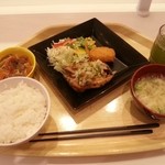フェスティバル キッチン - 夕定食(６００円)