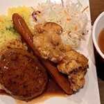 Sun’sキッチン - ミックス欲張りプレート　ＢＢＱソース　税込み９００円