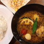 Sun’sキッチン - ベジタブルチキンスープカレー　税込み９００円
