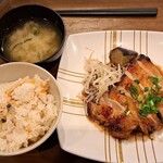 Sun’sキッチン - 鶏肉の山椒焼きとあさりごはん　税込み９３０円