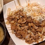 Sun’sキッチン - 特製たれで食べる牛バラの焼肉定食　税込み９００円