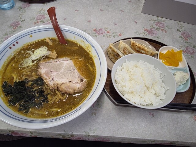 カレーらーめん じぇんとる麺 弥生店 - 東室蘭/ラーメン | 食べログ