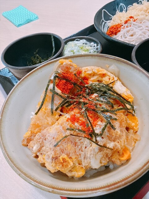ゆで太郎 南青山1丁目店 （ゆでたろう） - 青山一丁目/立ち食いそば