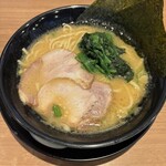 横浜家系ラーメン 一蓮家 - 料理写真: