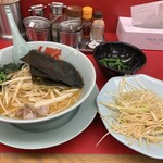 山岡家 - 料理写真:
