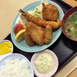 動坂食堂 - ミックスフライ定食（９８０円）２０１５年５月