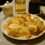 哈爾濱飯店 - 焼き餃子