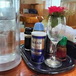 旭山ドライブイン - テーブル調味料