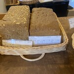 グーテ･ラウネ - 2種類のライ麦パン