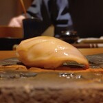 鮨 陸
