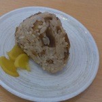 手打ち讃岐うどん　雲海 - 2015.5かしわにぎり＠120円