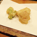 分田上 - えんどう豆、淡竹 天婦羅