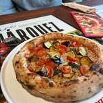 HELMET PIZZA