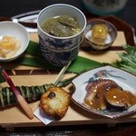 つる幸 - マンゴー白子あえ 茶碗蒸しに凍らせた蟹味噌　フォアグラのゼリーよせ　飯蛸　薩摩揚　チマキ