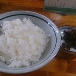 薬師寺そば - 半ライス　お漬物付き