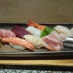 おきまり。2000円。おわん付き