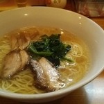 一本気 - 鶏そばあっさり,塩(\800)