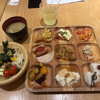 モクモク直営農場レストランお日さまのえがお_0