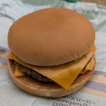 マクドナルド - 料理写真:ダブルチーズバーガー