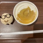モスバーガー - ドリンク写真:まぜるシェイク蜜(みつ)いも。