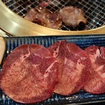 肉の満牛萬 - 料理写真: