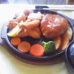 カジュアルレストラン れんが亭 - れんが亭スペシャル　　￥1,000円