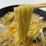 食楽の輪 なにわya - 麺リフト