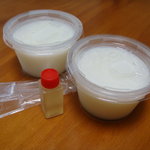 めんや宮田 - ４月２９日再訪　持ちかえりの杏仁豆腐（２個１５０円）