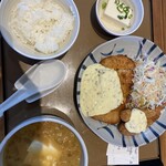 やよい軒 - 料理写真: