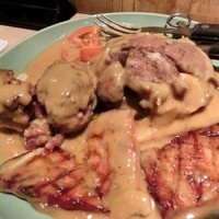 うしごろバンビーナ 渋谷店 - B・B・B ビッグ・ビーフ・バーガーを解体してみました