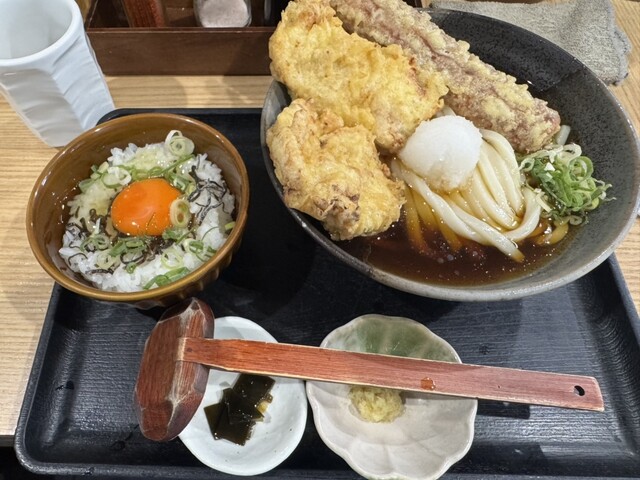 うどんとちらし寿司のセット』by よっしーあにき : さぬきうどん 麦笑