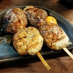 炭火焼鳥 たまどん - 金運つくね