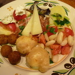 ラ ピニャータ - 前菜盛り合わせ15.4