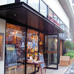 カフェ ゼノン - 2010/04/30撮影。暖かい日はテラスになるみたい